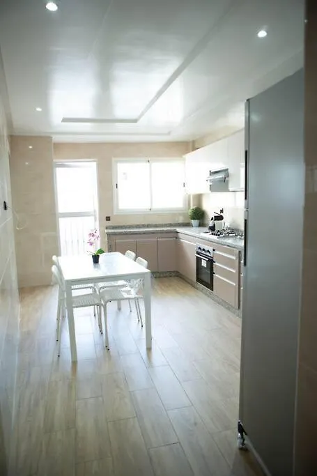 Appartement Tres Calme Spacieux Casablanca 0*,